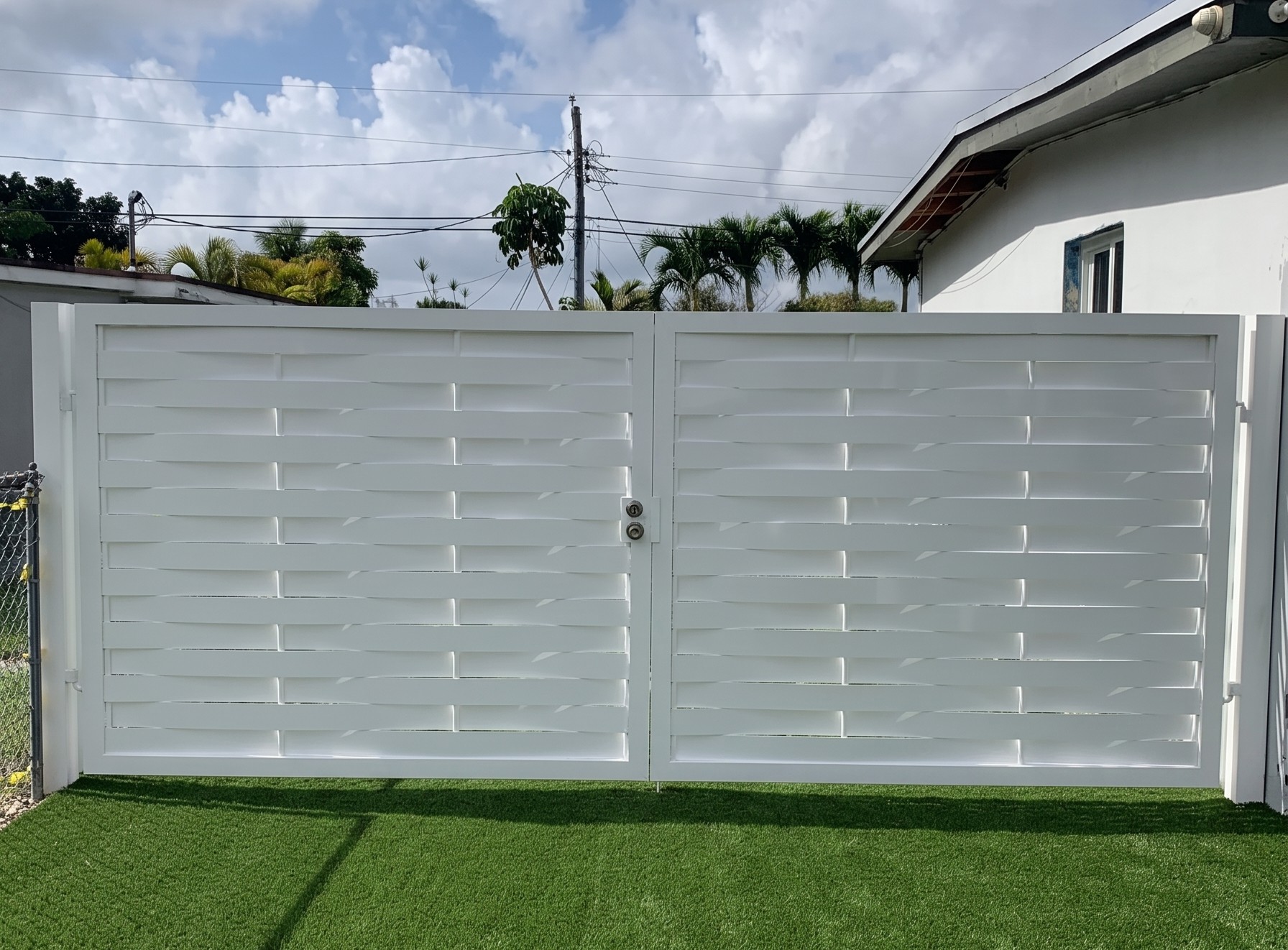Aluminum Woven Double Gate