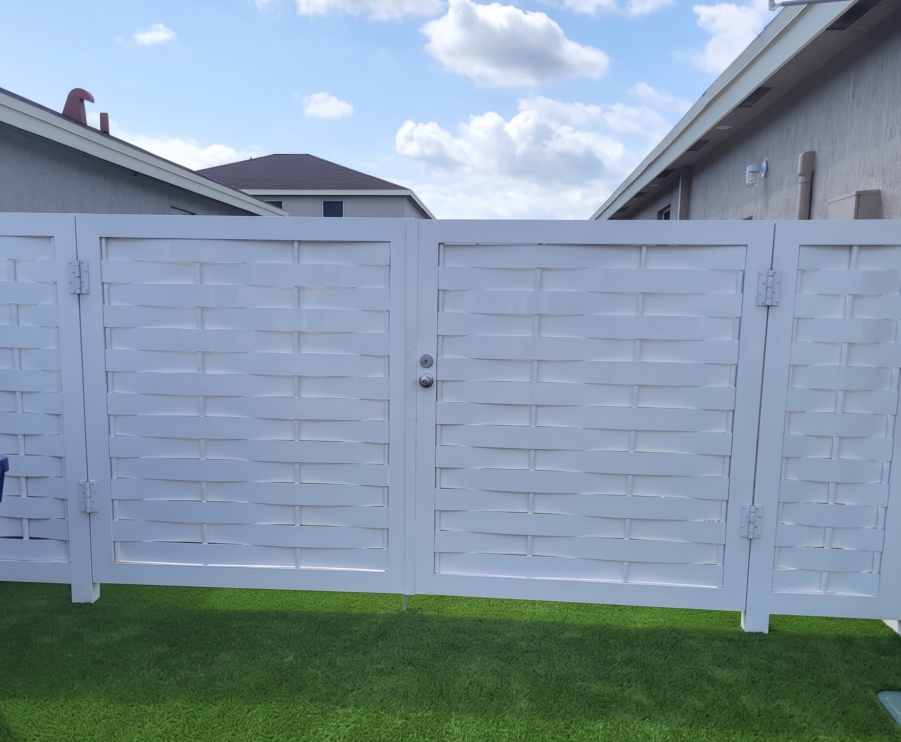 Aluminum Woven Double Gate Panel