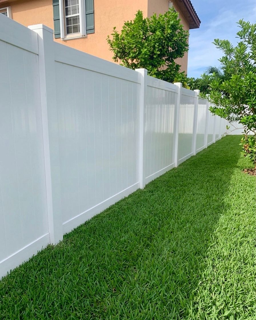 Privacy Vinyl Fence